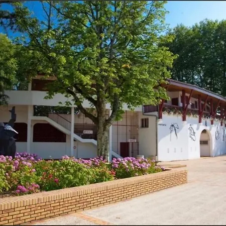 Confort Piscine Apartamento