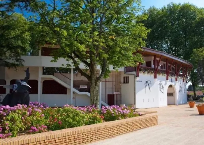 Confort Piscine Apartamento